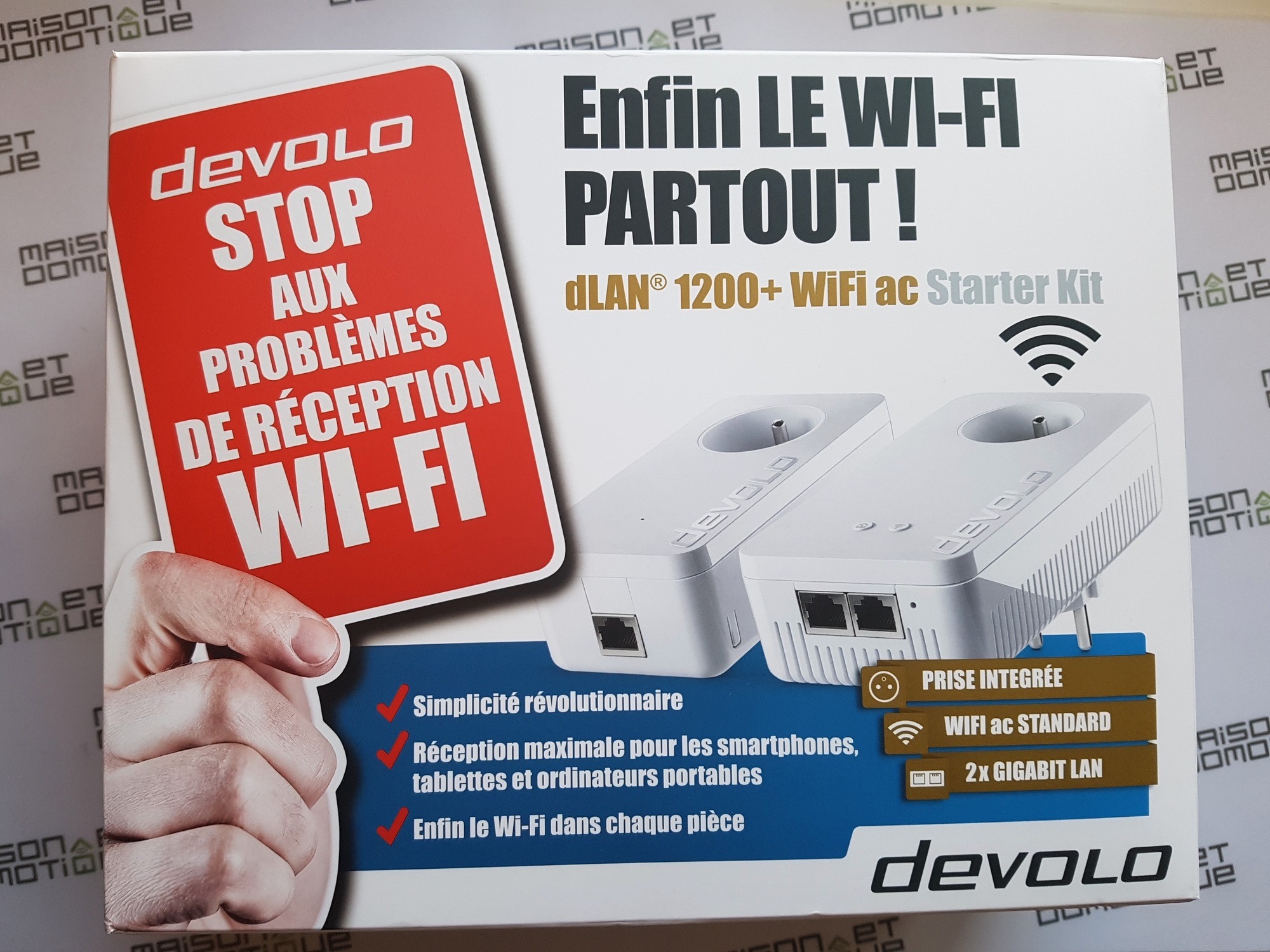 Internet partout dans la maison grâce au Devolo dLAN 1200+Wi-Fi ac