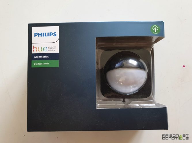 Automatiser son éclairage extérieur avec Philips Hue Lightstrip Outdoor -  Maison et Domotique