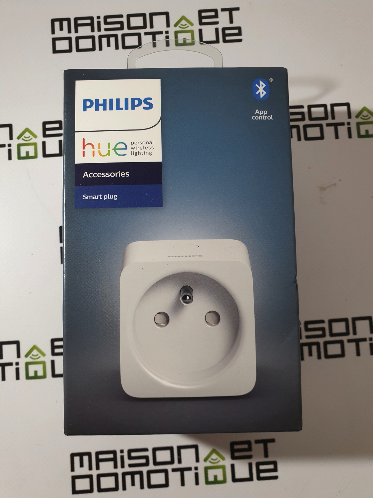 Test Philips Hue Smart Plug : une prise connectée utile dans l'écosystème  Hue - Vidéo Dailymotion
